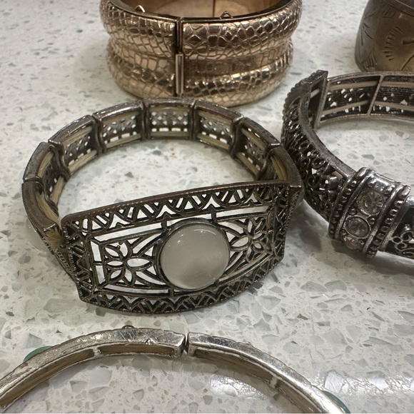 Vintage lot of 10 mid century bangles and braclets - Picture 13 of 16